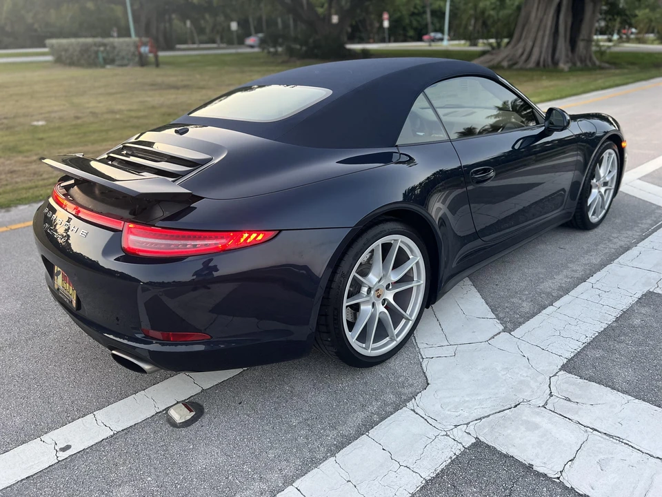 2014 Porsche 991 Carrera 4 - Image 10 of 31