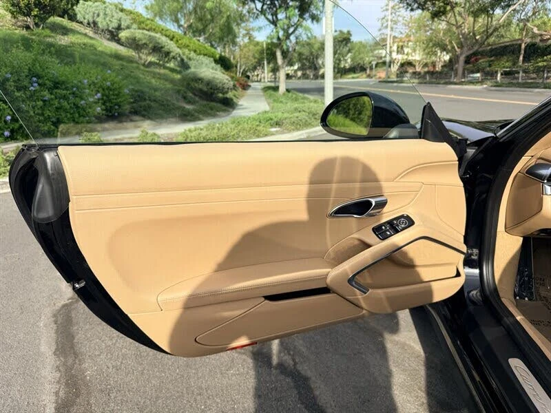 2014 Porsche 991 Carrera 4 - Image 22 of 23