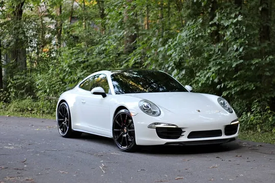2014 Porsche 911 Carrera 4