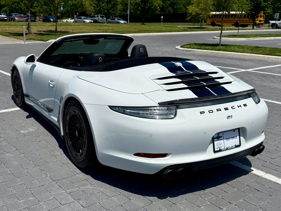 2014 Porsche 991 Carrera 4 - Image 4 of 31