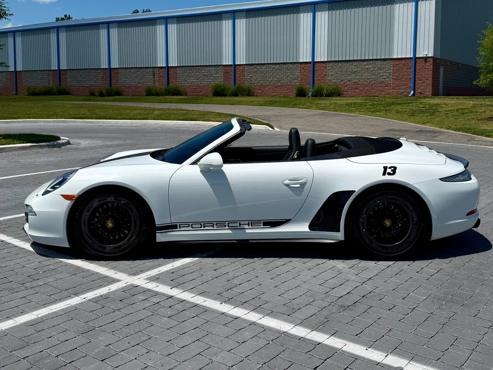 2014 Porsche 991 Carrera 4 - Image 7 of 31