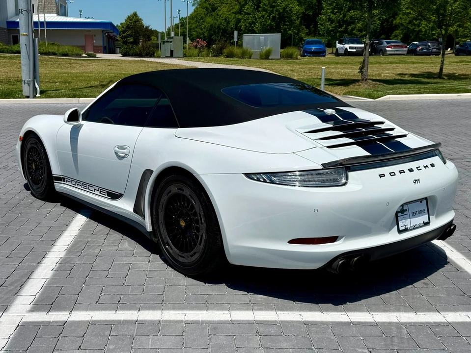 2014 Porsche 991 Carrera 4 - Image 13 of 31