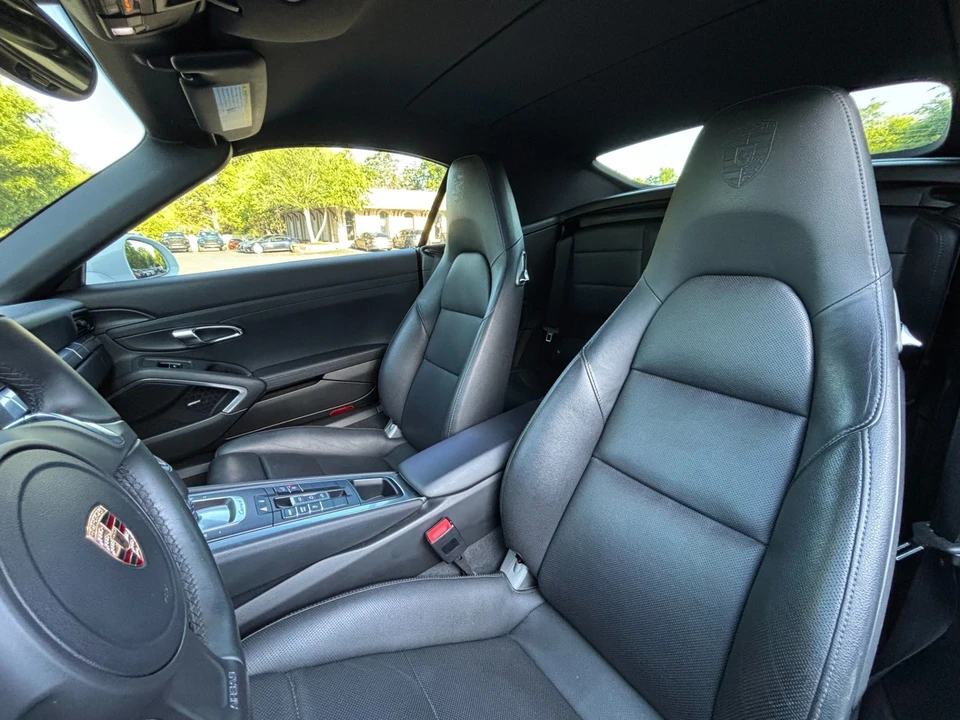 2014 Porsche 991 Carrera 4 - Image 29 of 31