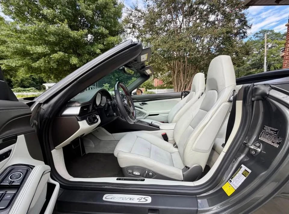 2014 Porsche 991 Carrera 4S - Image 10 of 20