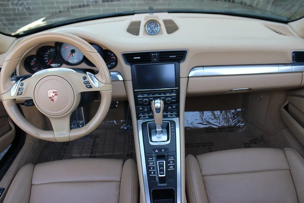 2014 Porsche 991 Carrera 4S - Image 14 of 31