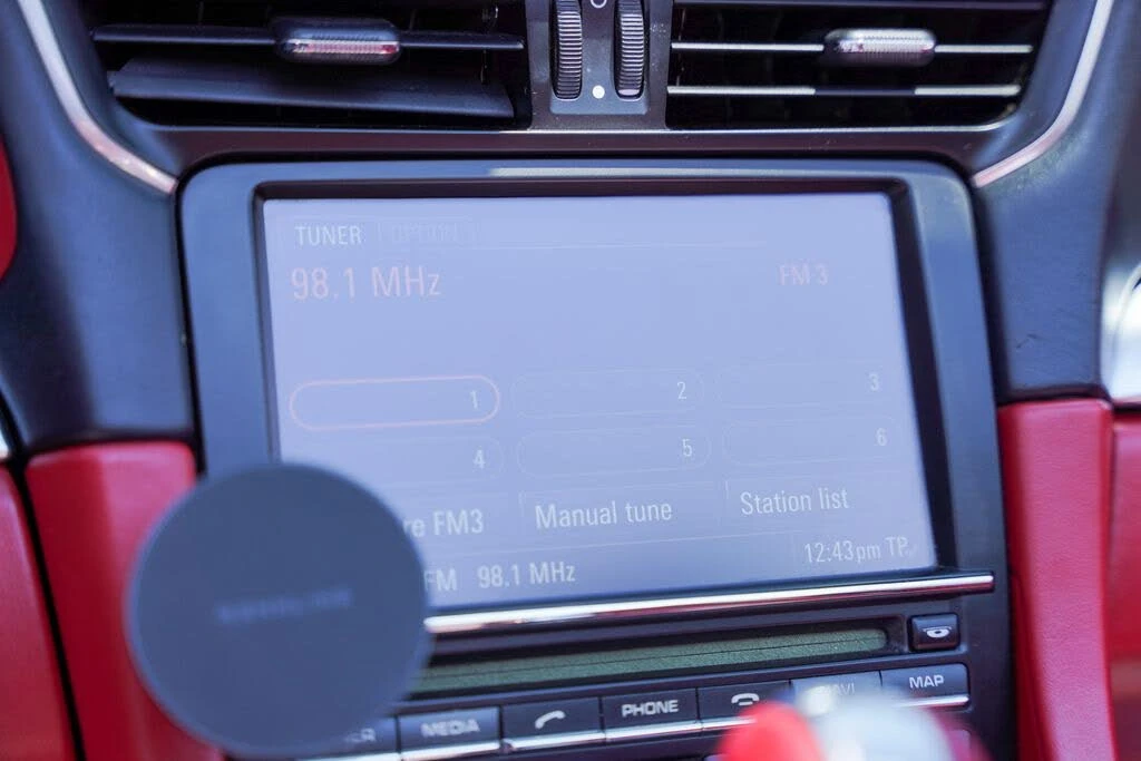 2014 Porsche 991 Carrera 4S - Image 23 of 31