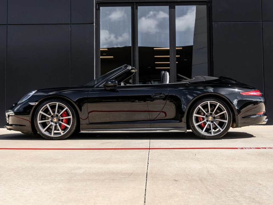2014 Porsche 991 Carrera 4S - Image 12 of 31