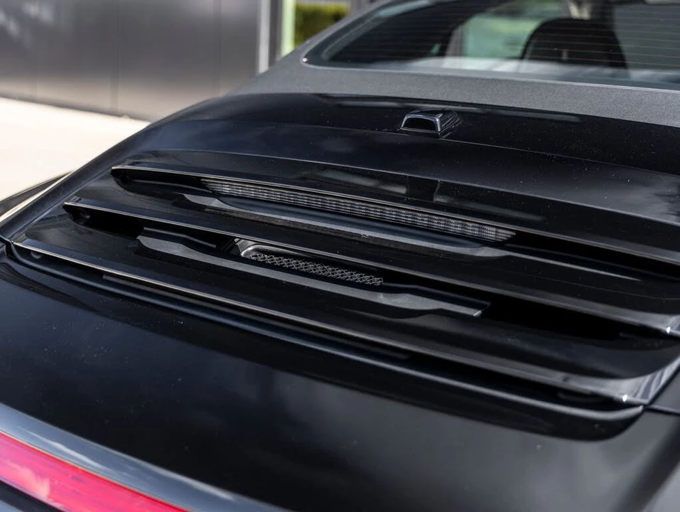 2014 Porsche 991 Carrera 4S - Image 17 of 31