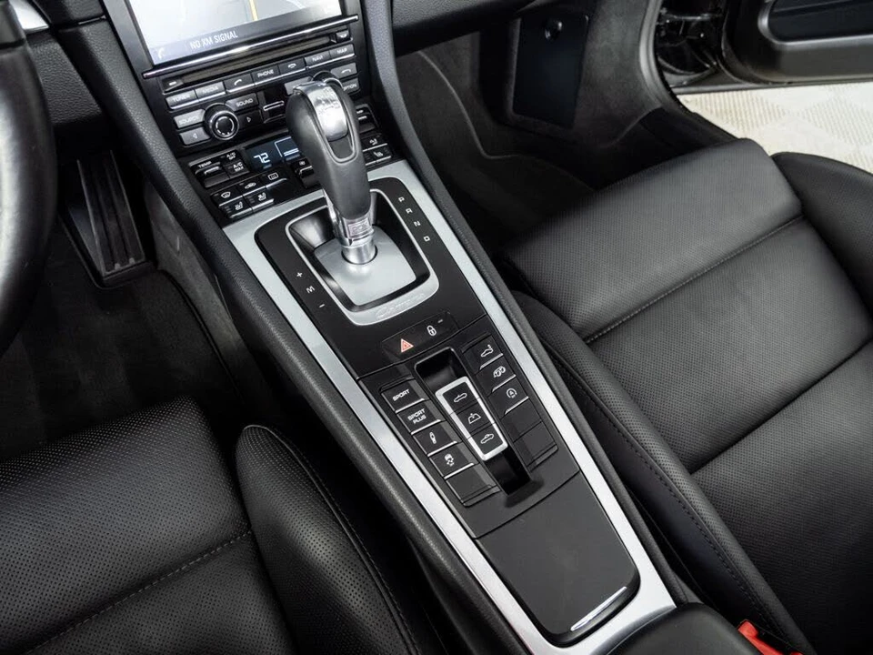 2014 Porsche 991 Carrera 4S - Image 18 of 31