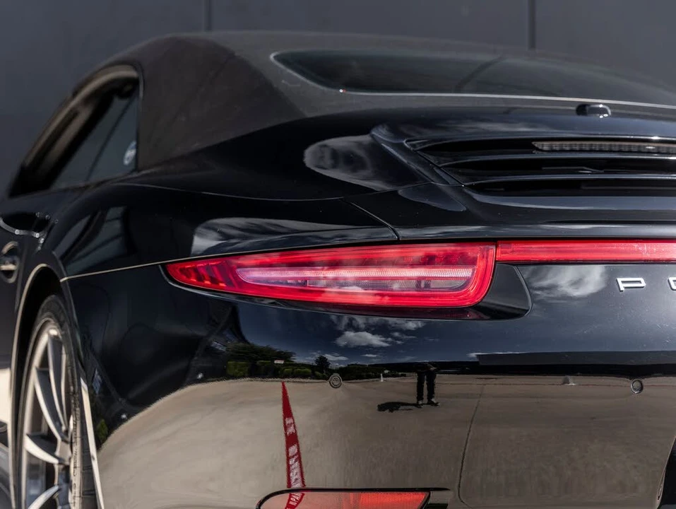 2014 Porsche 991 Carrera 4S - Image 14 of 31