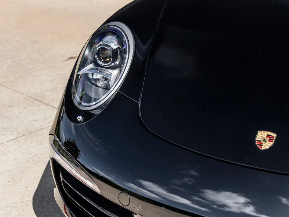 2014 Porsche 991 Carrera 4S - Image 26 of 31