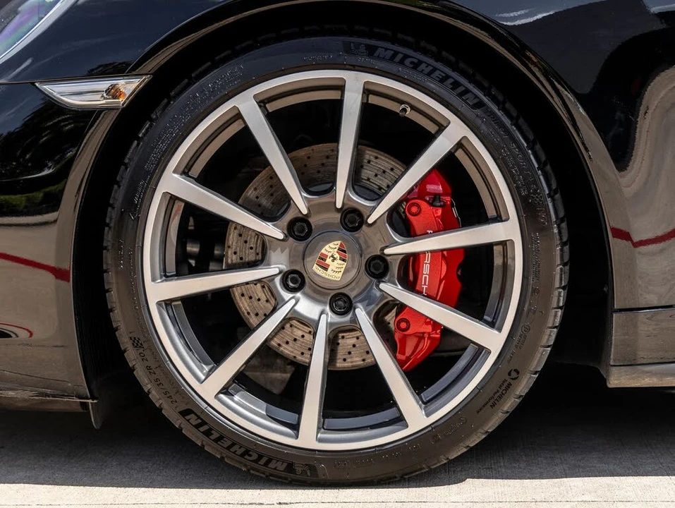 2014 Porsche 991 Carrera 4S - Image 19 of 31