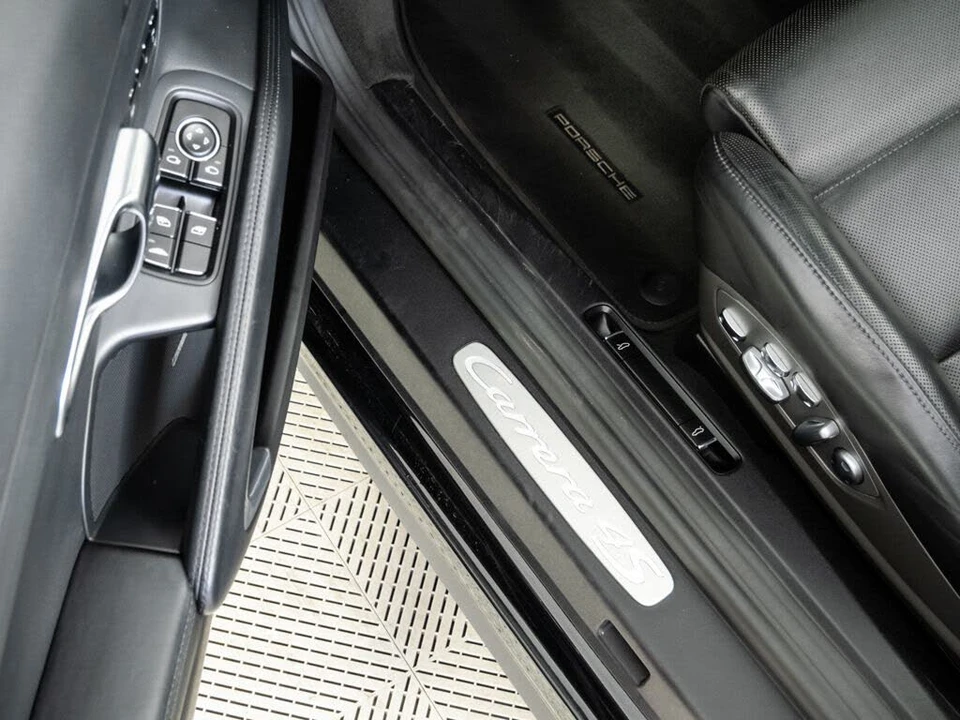 2014 Porsche 991 Carrera 4S - Image 8 of 31