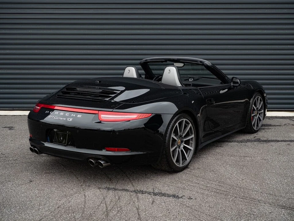 2014 Porsche 991 Carrera 4S - Image 26 of 31
