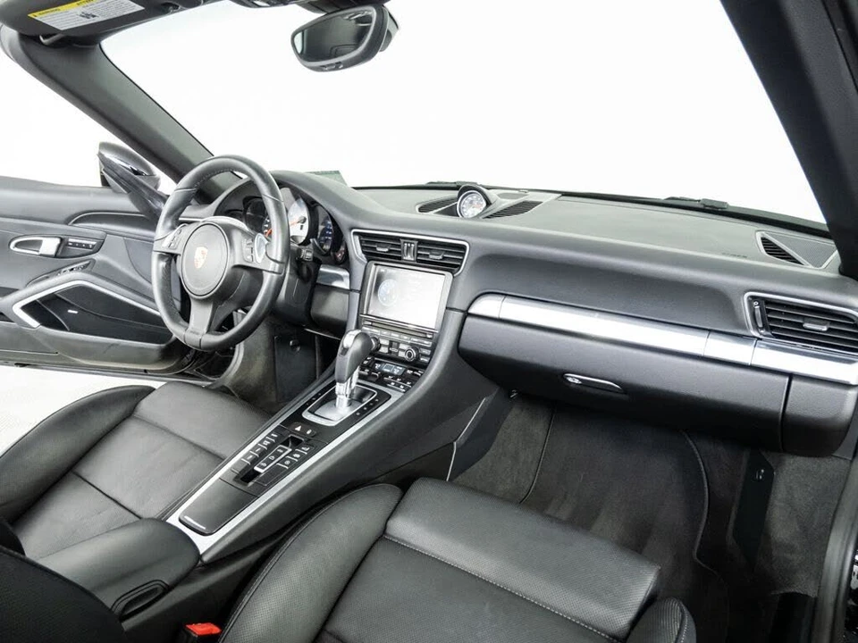 2014 Porsche 991 Carrera 4S - Image 22 of 31