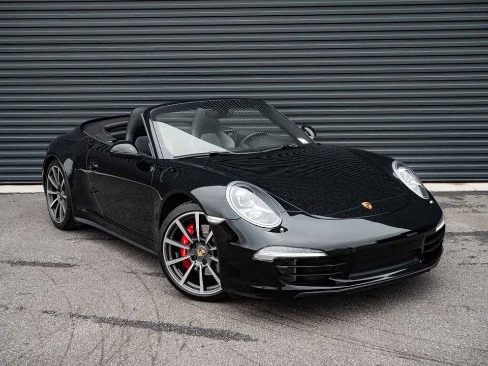 2014 Porsche 991 Carrera 4S - Image 24 of 31