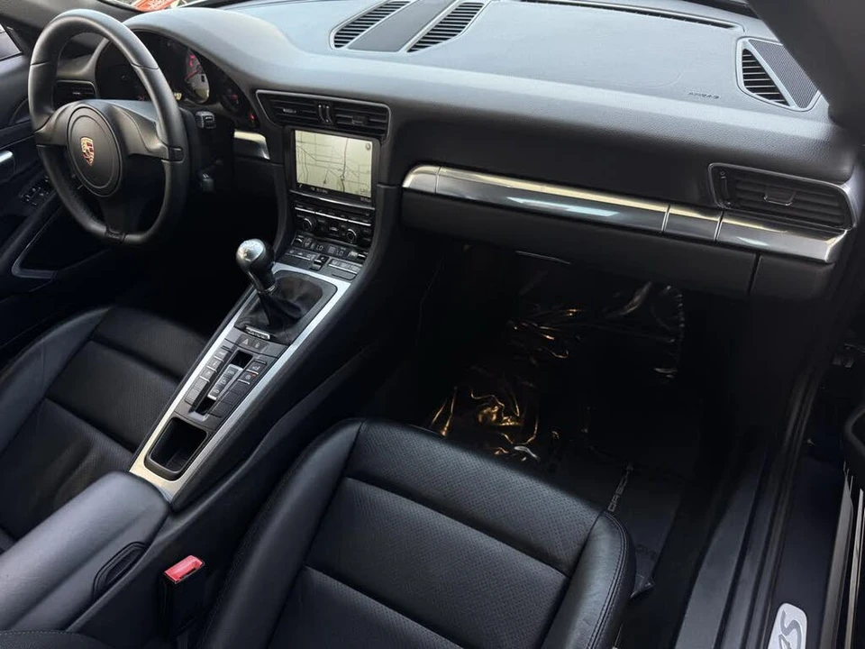 2014 Porsche 991 Carrera 4S - Image 24 of 28