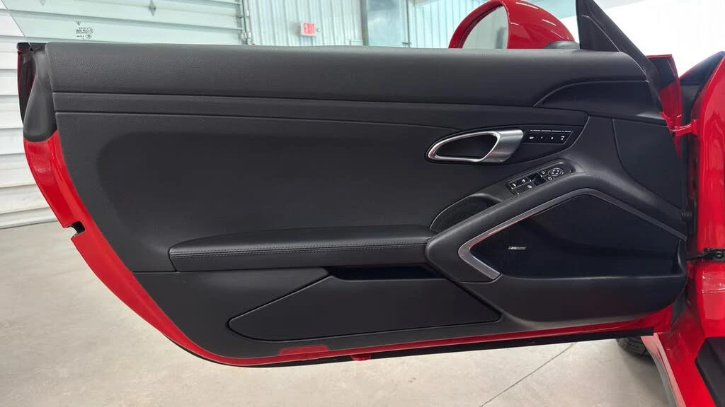 2014 Porsche 991 Carrera 4S - Image 29 of 31