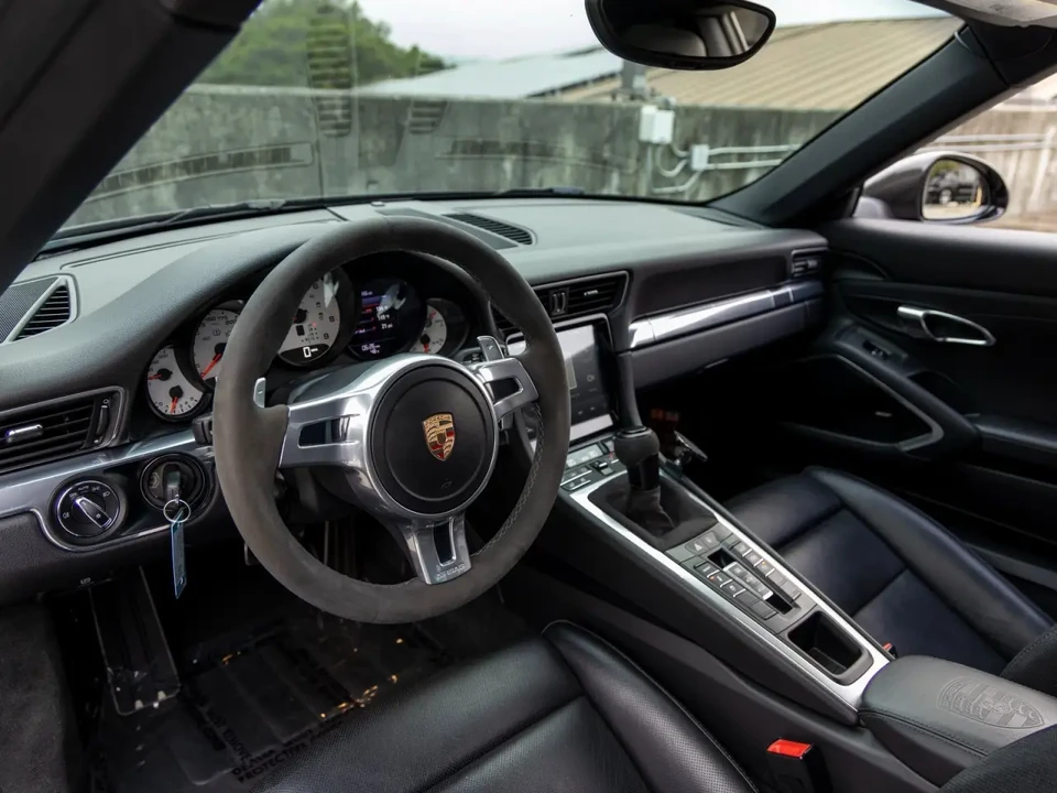 2014 Porsche 991 Carrera 4S - Image 4 of 5