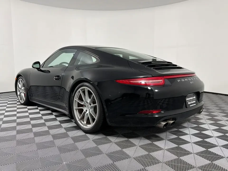 2014 Porsche 911 - Image 23 of 31