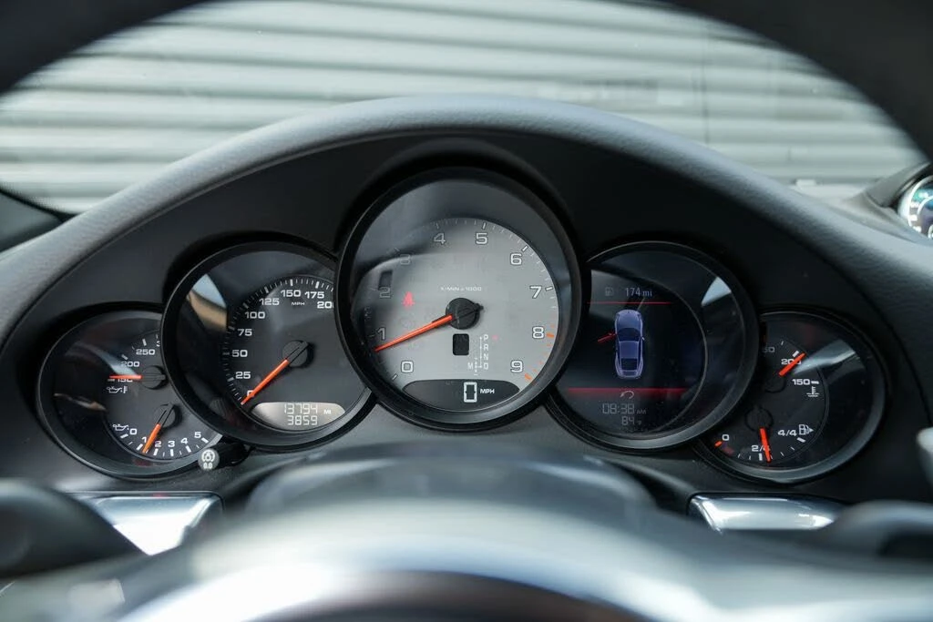 2014 Porsche 991 Carrera 4S - Image 22 of 31
