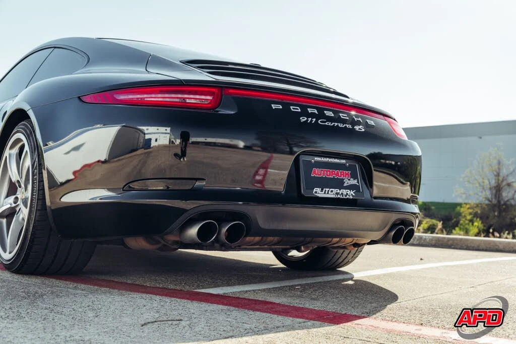 2014 Porsche 991 Carrera 4S - Image 29 of 31
