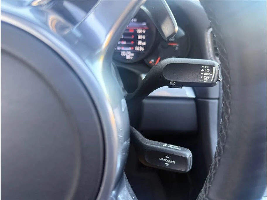 2014 Porsche 991 Carrera 4S - Image 24 of 31