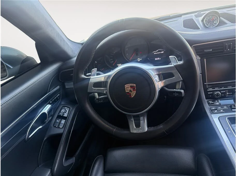 2014 Porsche 991 Carrera 4S - Image 12 of 31