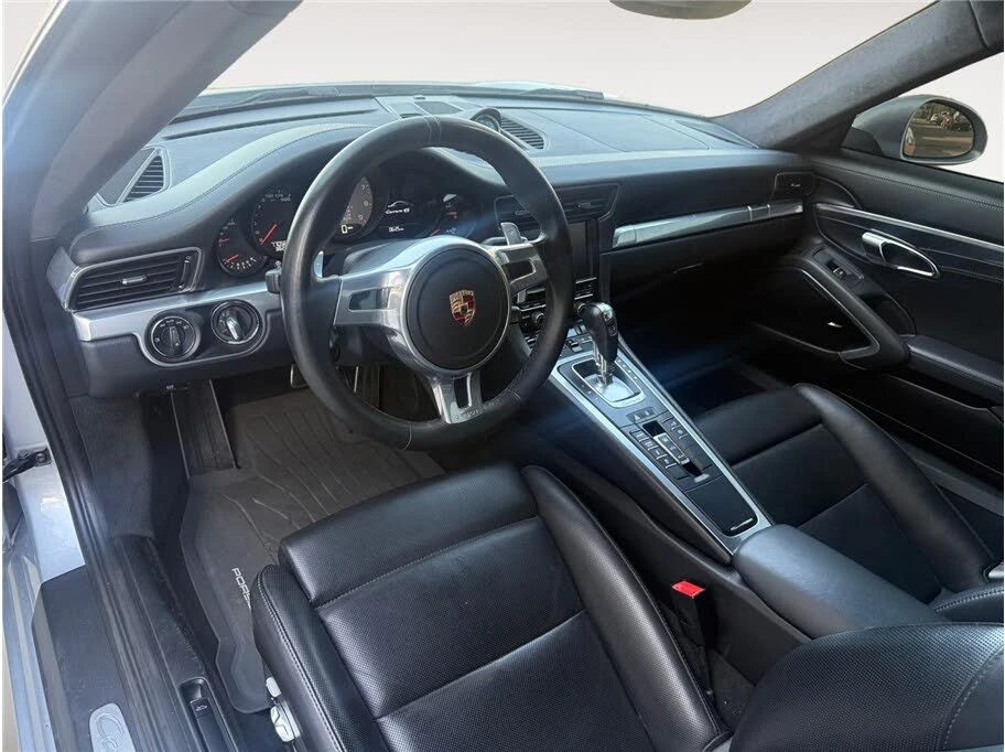 2014 Porsche 991 Carrera 4S - Image 10 of 31