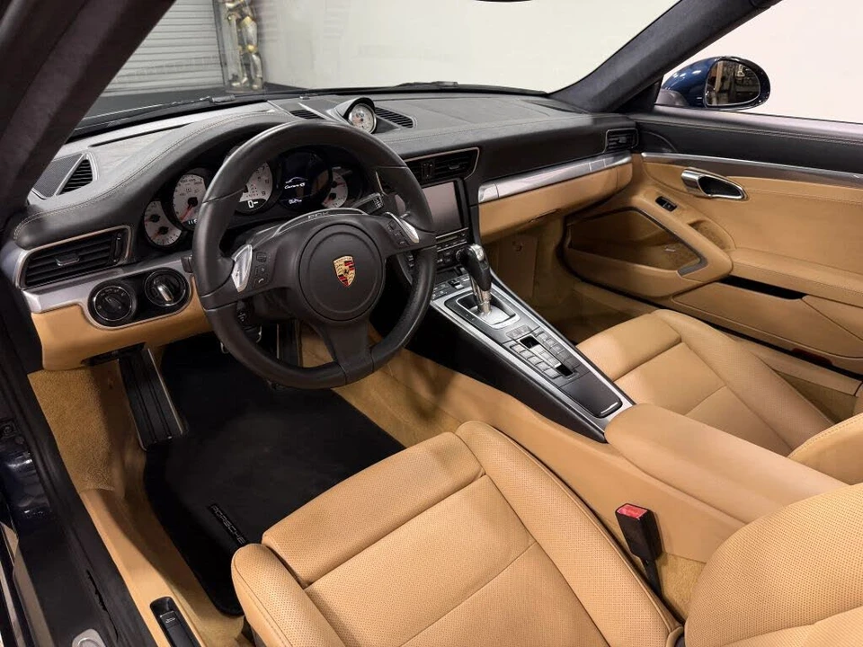 2014 Porsche 991 Carrera 4S - Image 15 of 24