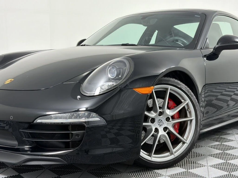 2014 Porsche 991 Carrera 4S - Image 22 of 30