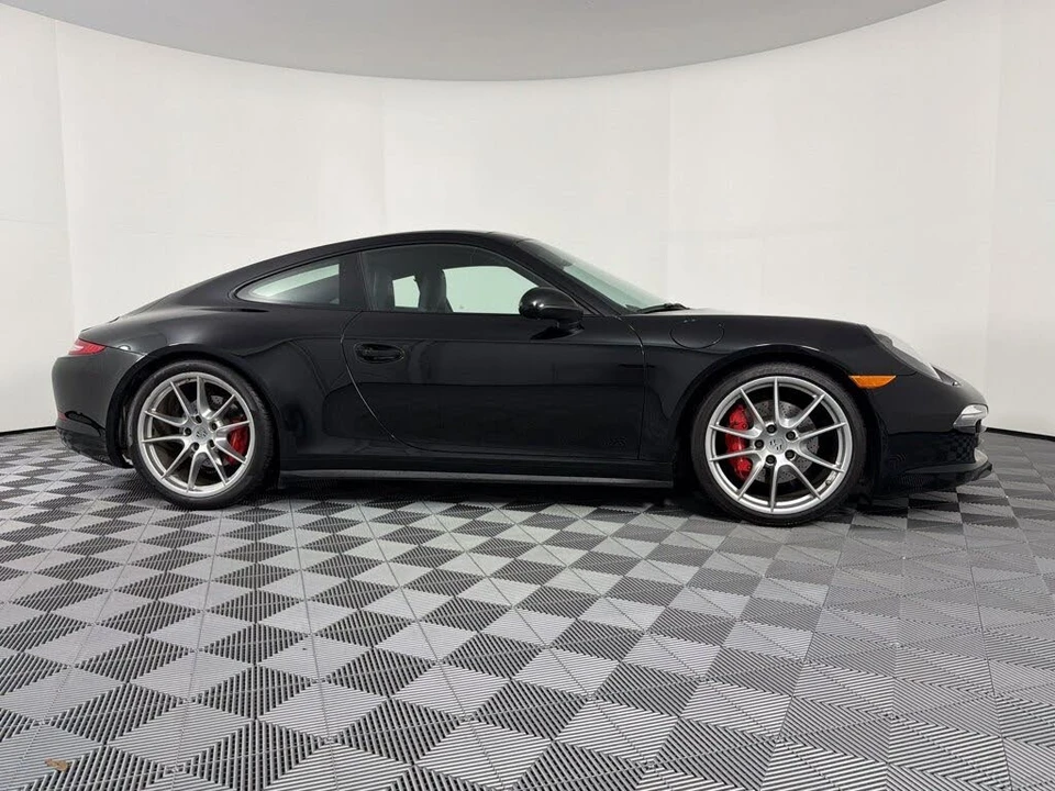 2014 Porsche 991 Carrera 4S - Image 8 of 30