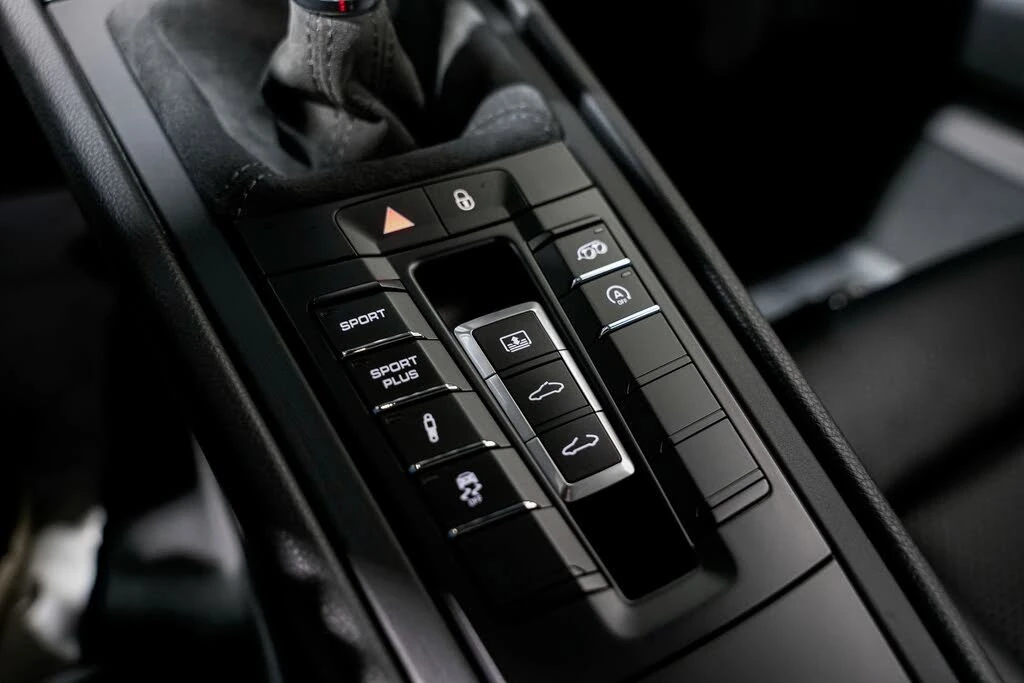 2014 Porsche 991 Carrera 4S - Image 15 of 31