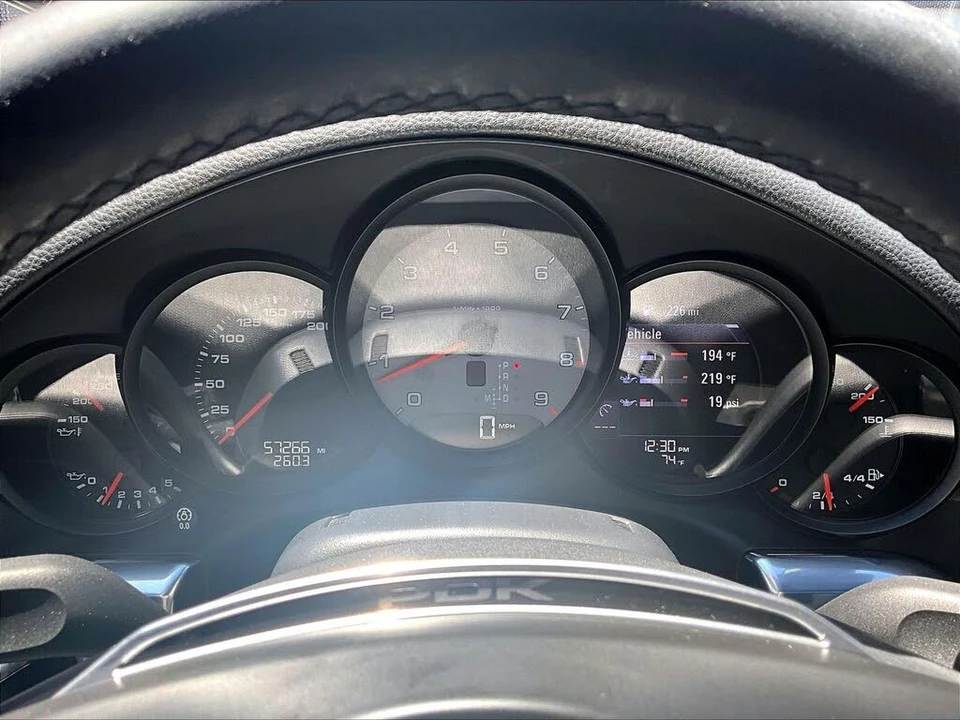 2014 Porsche 991 Carrera 4S - Image 25 of 26