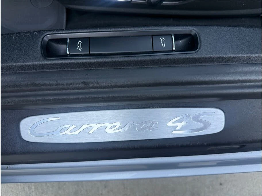 2014 Porsche 991 Carrera 4S - Image 30 of 31