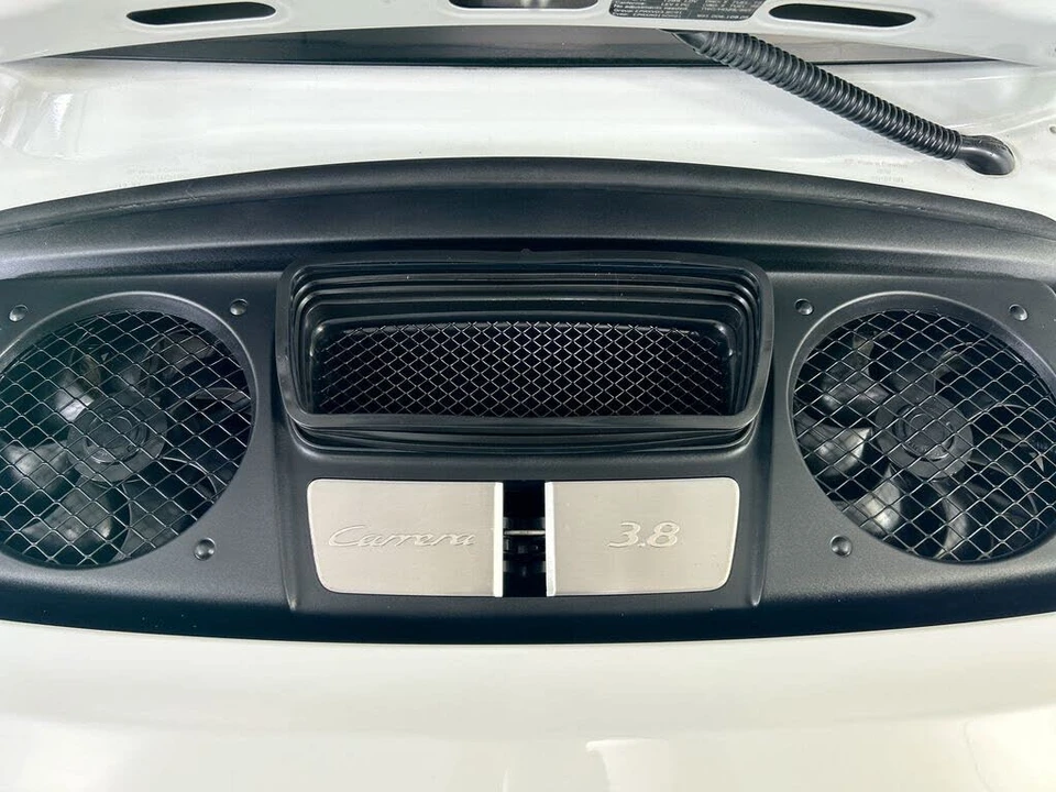 2014 Porsche 991 Carrera 4S - Image 24 of 31