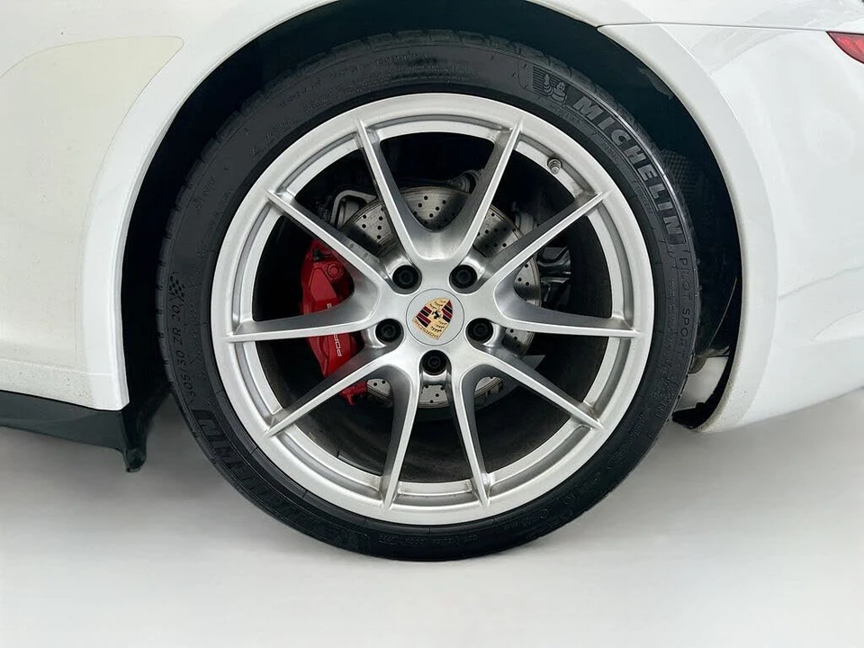 2014 Porsche 991 Carrera 4S - Image 27 of 31