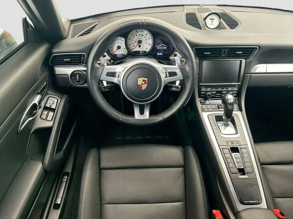 2014 Porsche 991 Carrera 4S - Image 10 of 31