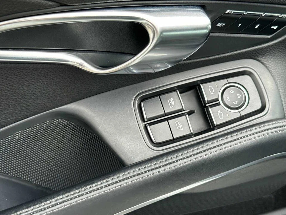 2014 Porsche 991 Carrera 4S - Image 14 of 31