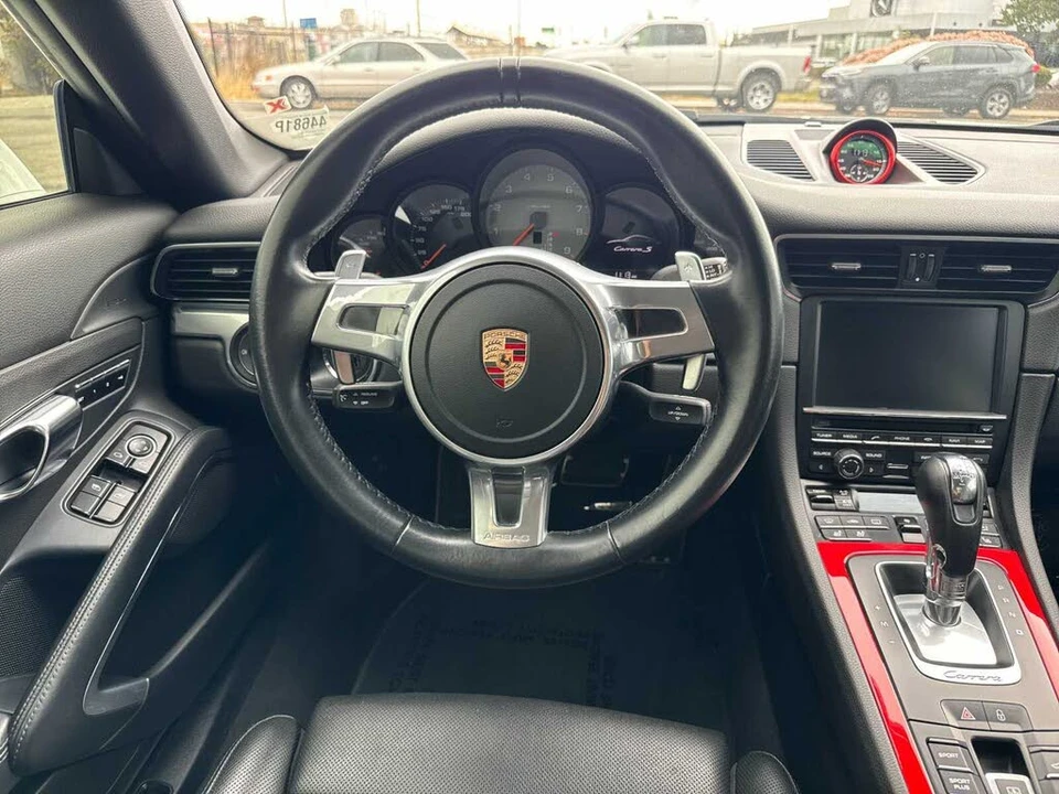 2014 Porsche 991 Carrera 4S - Image 18 of 31
