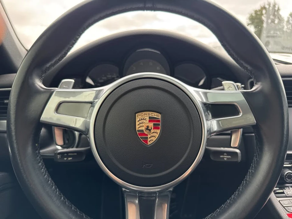 2014 Porsche 991 Carrera 4S - Image 28 of 31