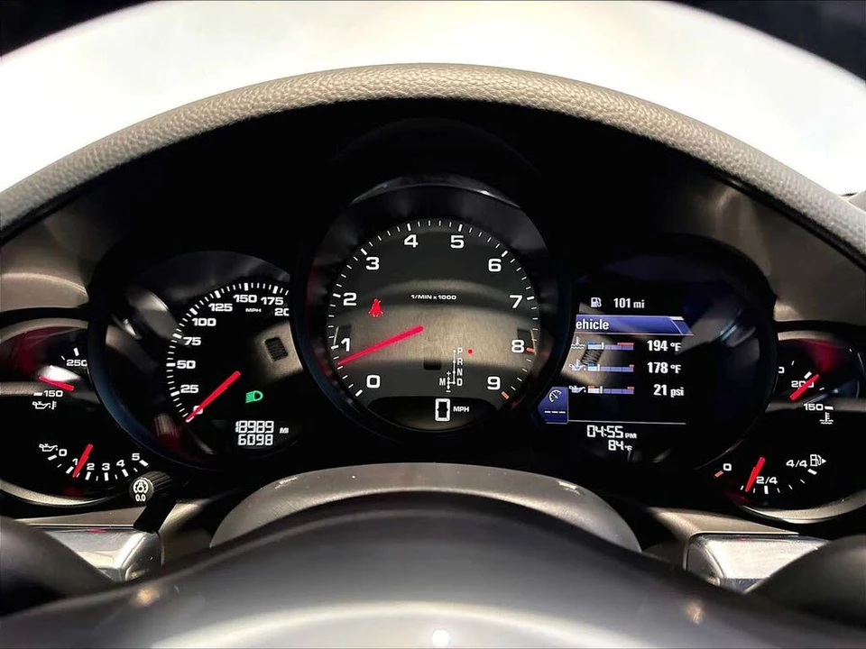 2014 Porsche 991 Carrera 4S - Image 18 of 30