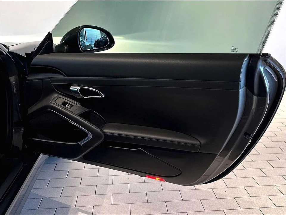 2014 Porsche 991 Carrera 4S - Image 23 of 30