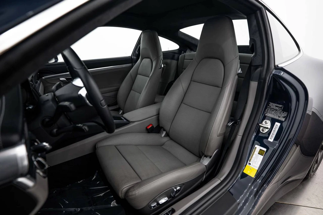 2014 Porsche 991 Carrera 4S - Image 5 of 5