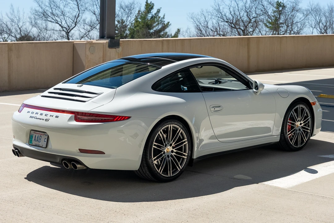 2014 Porsche 991 Carrera 4S - Image 4 of 31