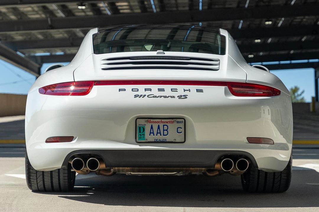 2014 Porsche 991 Carrera 4S - Image 5 of 31