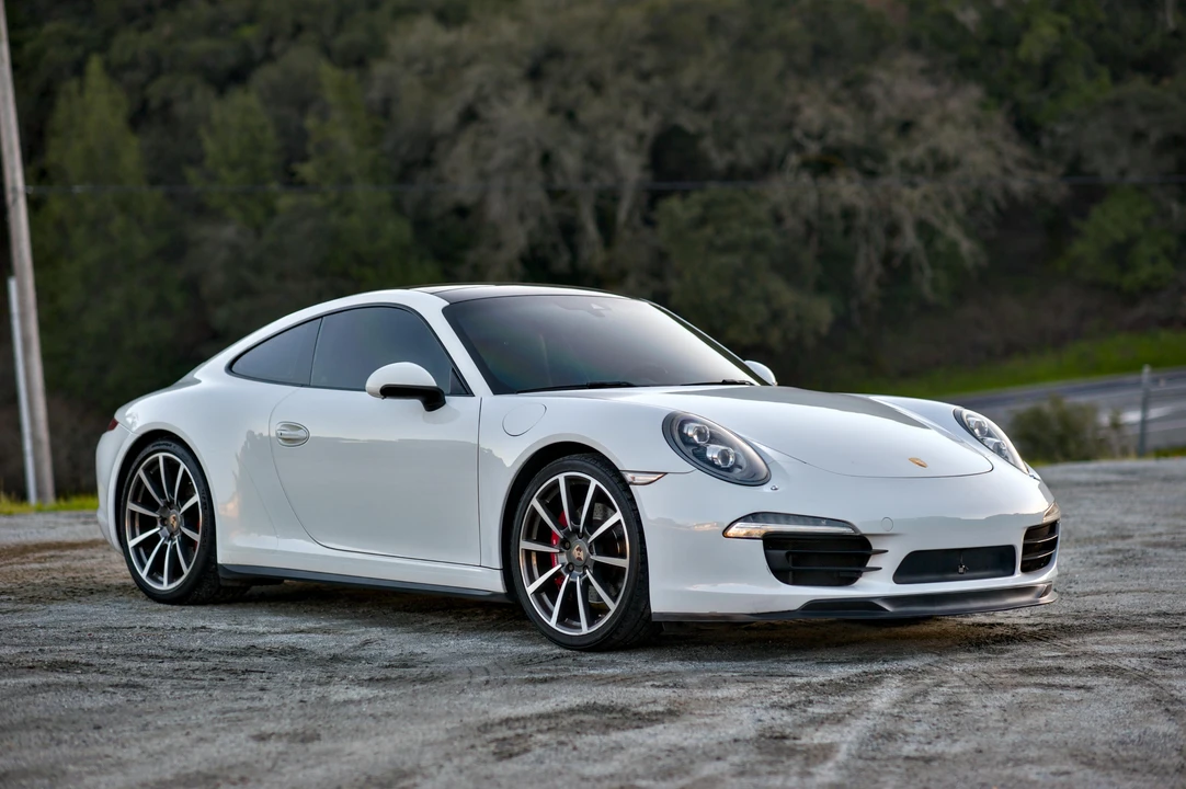 2014 Porsche 991 Carrera 4S - Image 16 of 30