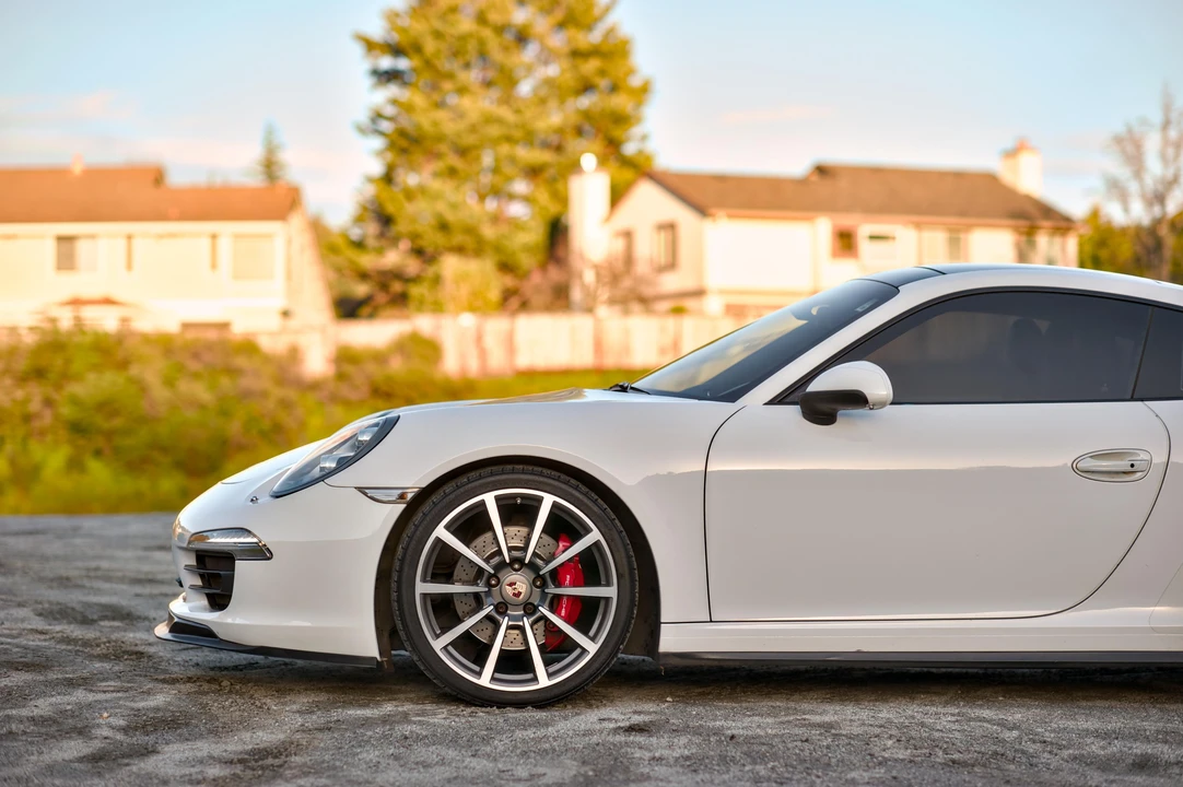 2014 Porsche 991 Carrera 4S - Image 25 of 30