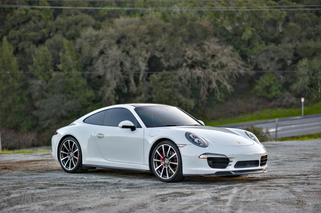 2014 Porsche 991 Carrera 4S - Image 15 of 30