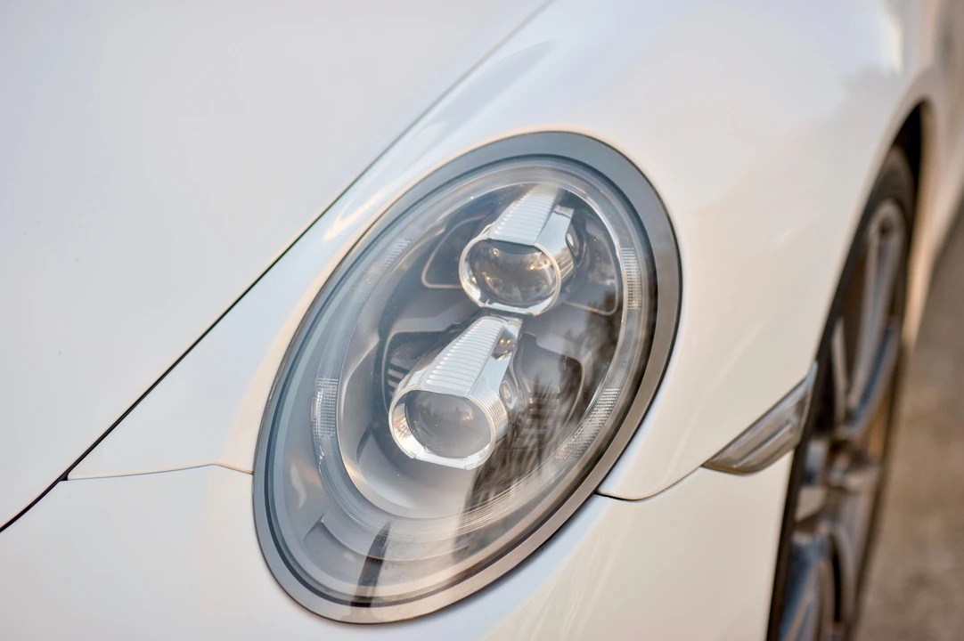 2014 Porsche 991 Carrera 4S - Image 24 of 30